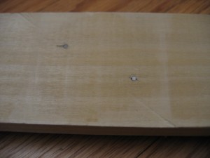 Filed-off screws